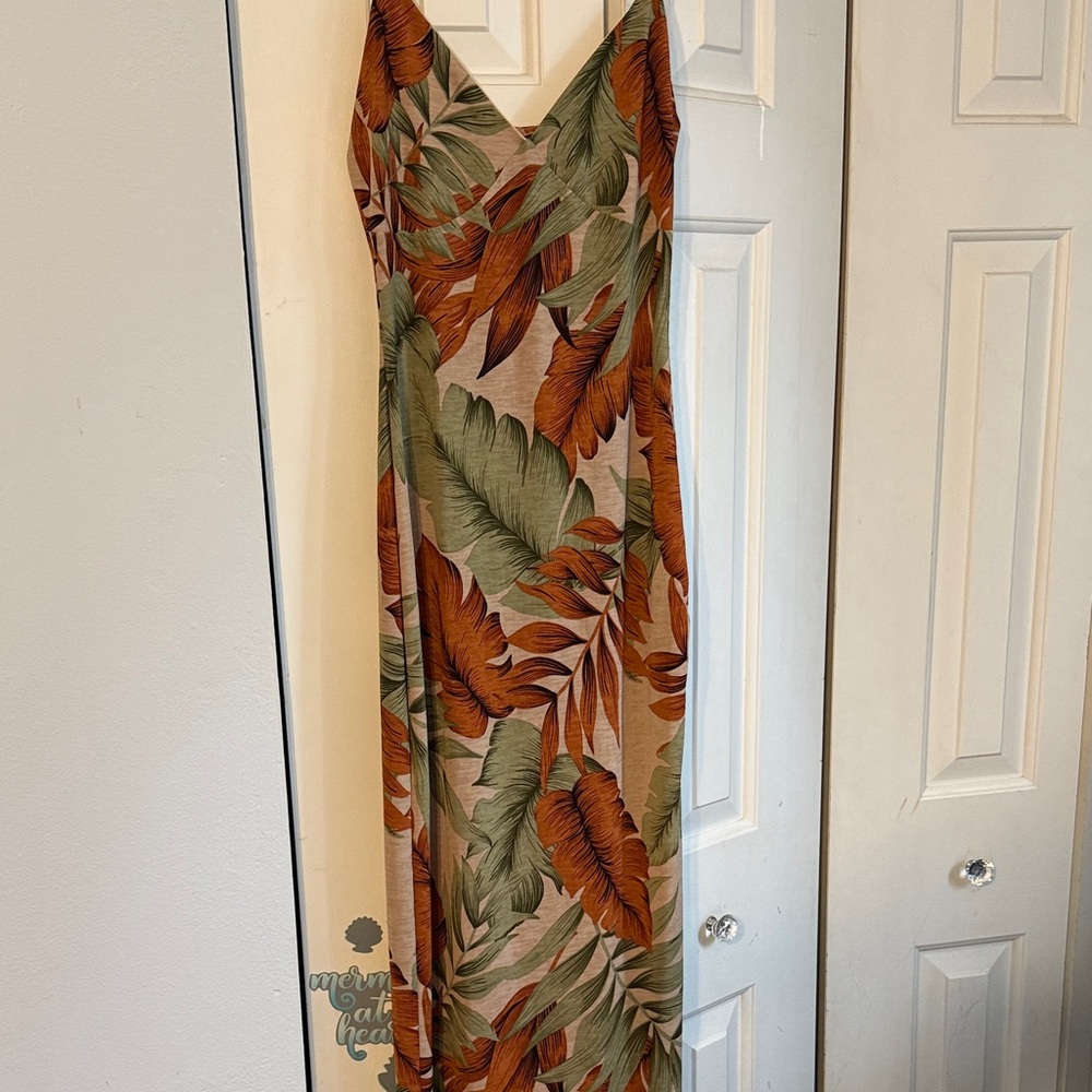 Windsor Multicolor Leaf Print Top
